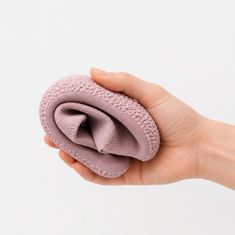 ErgiloFree – Paljasjalkasukka suojaavalla pohjalla